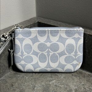 Coach White and Gray Patterned Wristlet